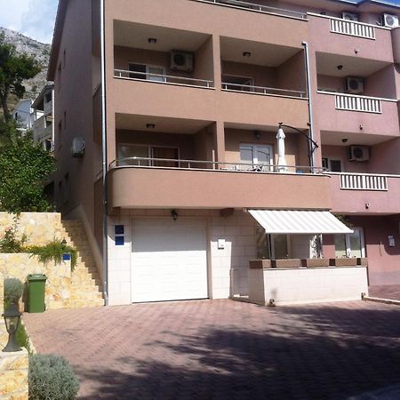 Apartments Nedo Dalmatia Omiš Dış mekan fotoğraf