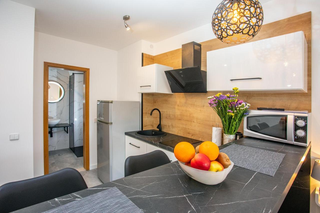Apartments Nedo Dalmatia Omiš Dış mekan fotoğraf
