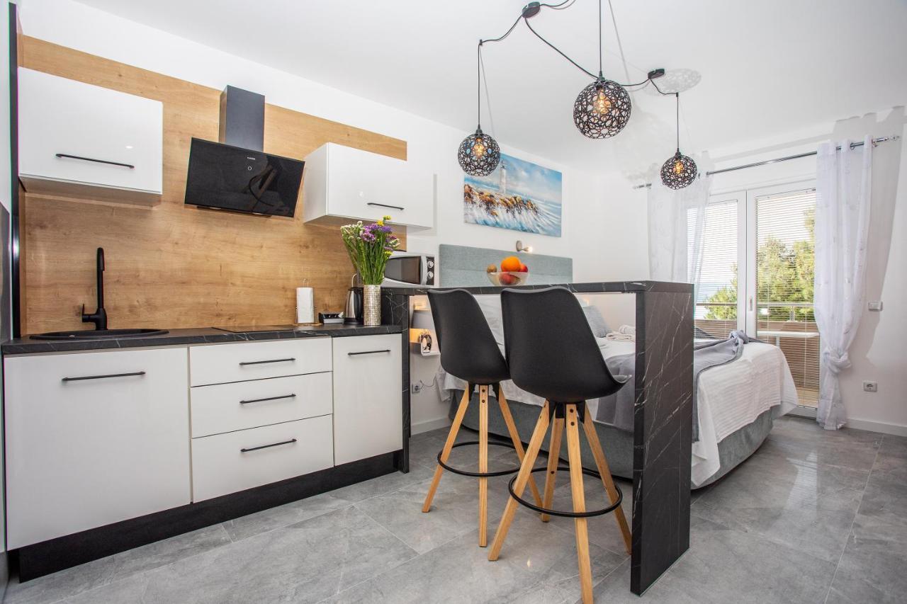 Apartments Nedo Dalmatia Omiš Dış mekan fotoğraf