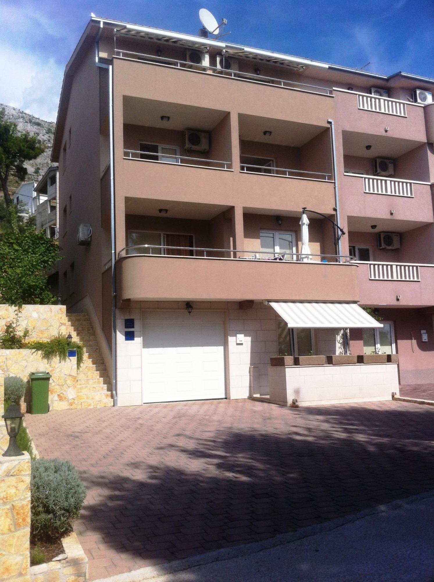 Apartments Nedo Dalmatia Omiš Dış mekan fotoğraf